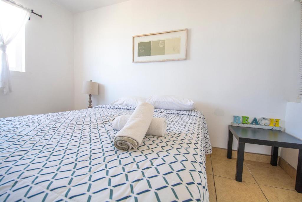 Beachfront, sun, sand & fun - Cozy 1 Bdr Apt photo 3