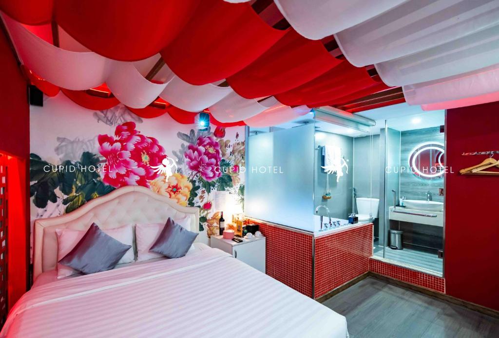 Cupid Hotel