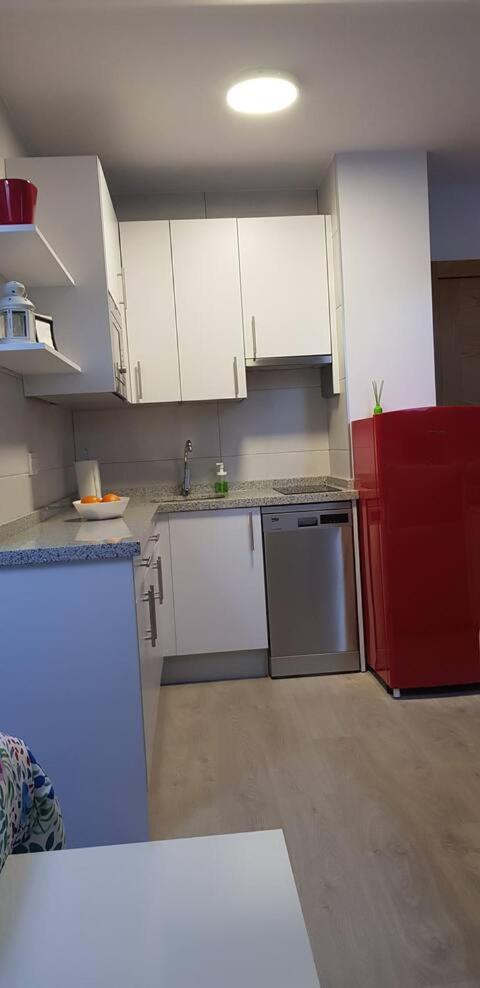 Acogedor apartamento nuevo en Puebla de Lillo photo 3