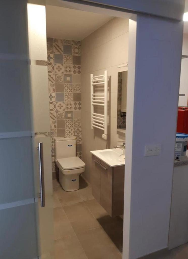 Acogedor apartamento nuevo en Puebla de Lillo photo 1