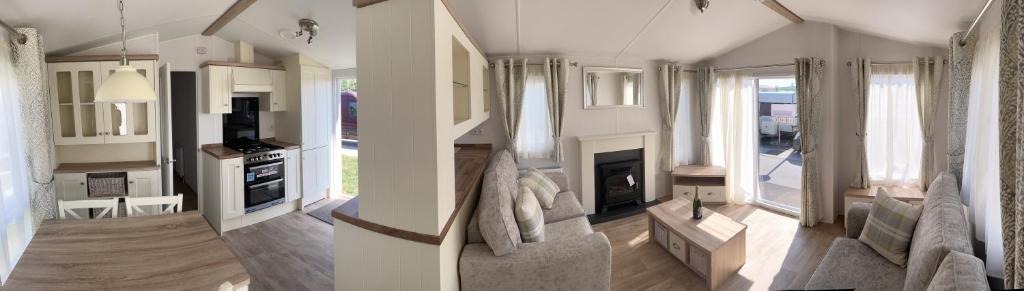 Luxury seaside cottage 29 photo 1