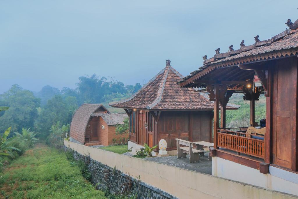 Tunjung Sari Villa Bedugul photo 4