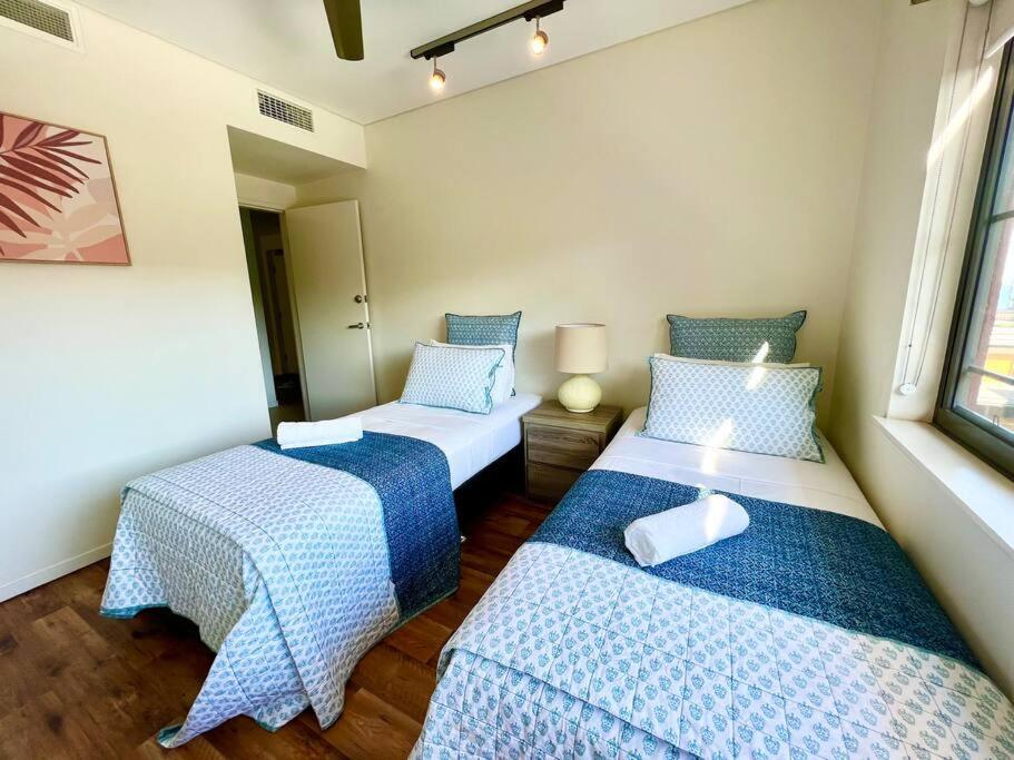 Luxury Waterfront Apartment (2 bedrooms) photo 4
