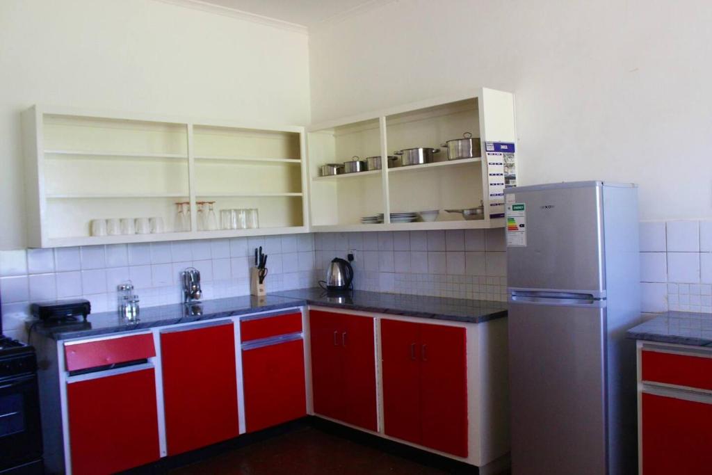 Lovely 4 bed in Mutare - 2178 photo 4