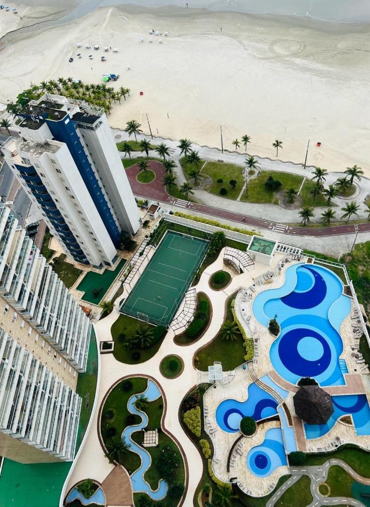 Apto pé na areia, 31º andar, 2 vagas