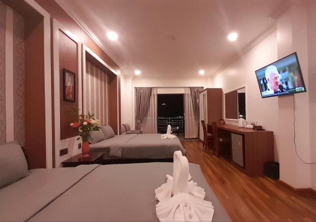 4 RIVERS HOTEL photo 2