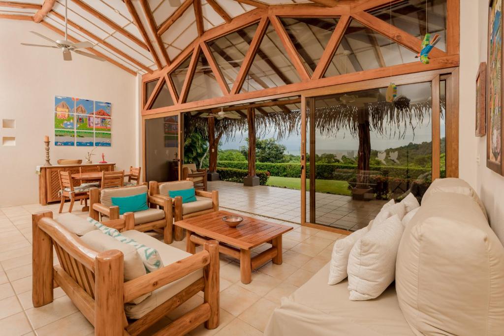 Three Bedroom Villa - Jacaranda