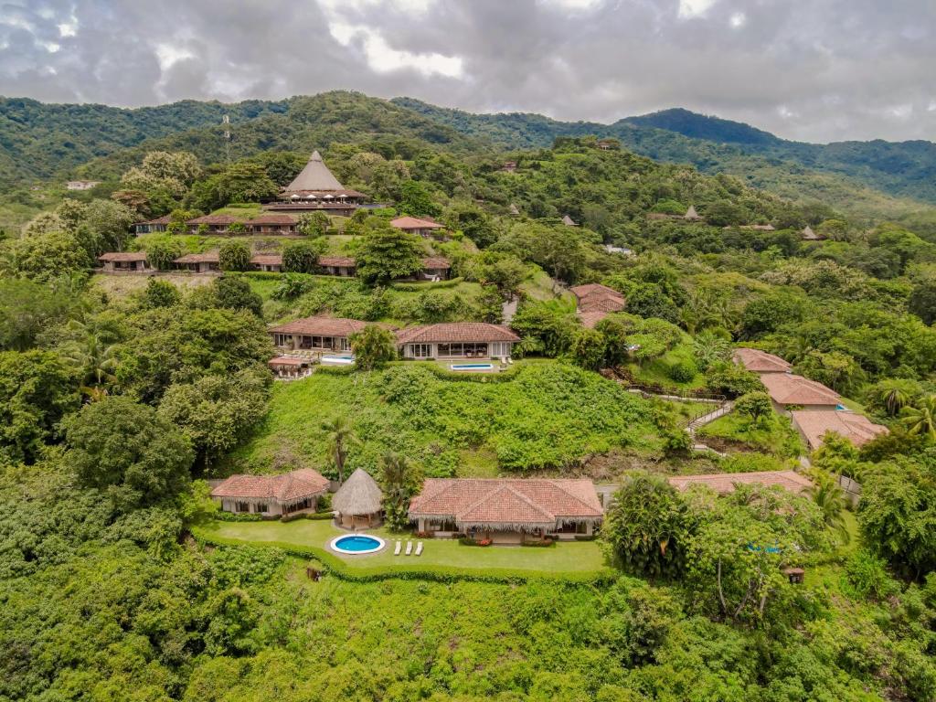 Three Bedroom Villa - Jacaranda photo 1