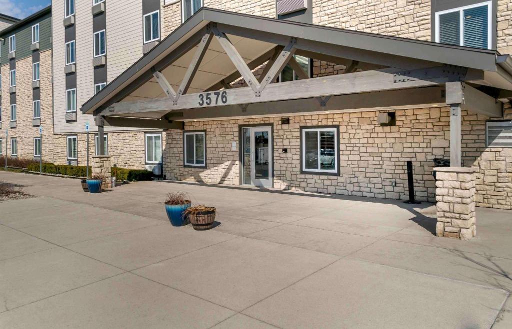 Extended Stay America Suites - Detroit - Rochester Hills photo 2