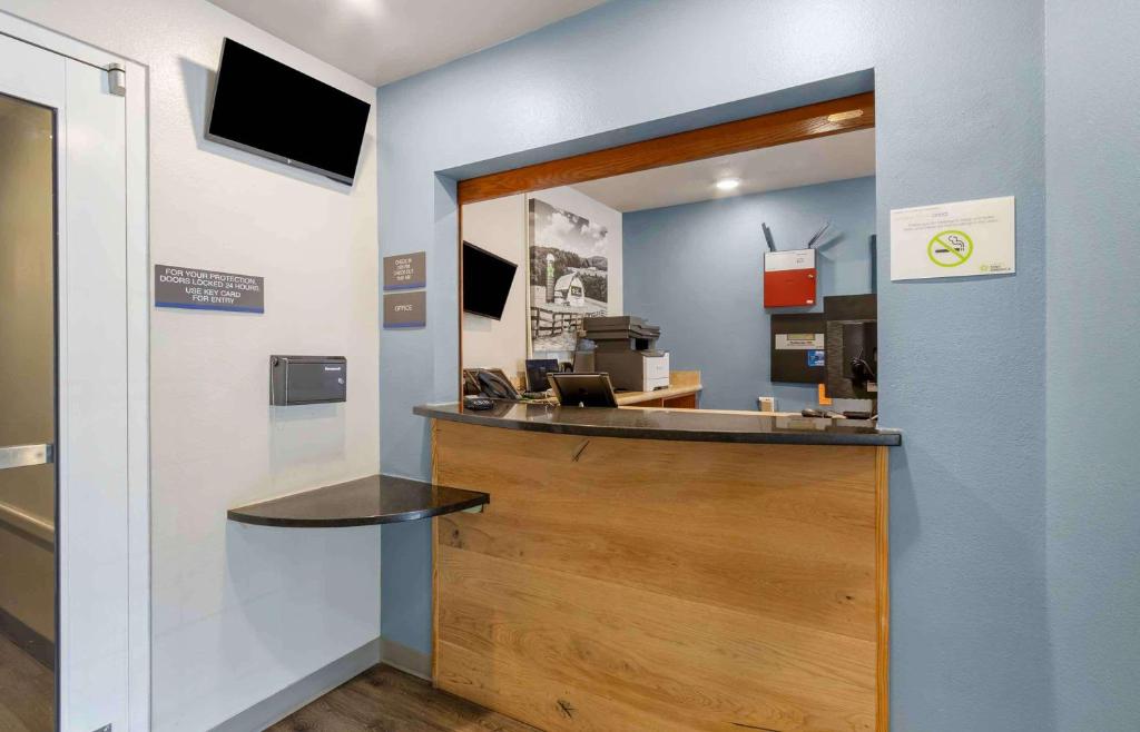 Extended Stay America Select Suites - Charleston - North Charleston - I-526 photo 2