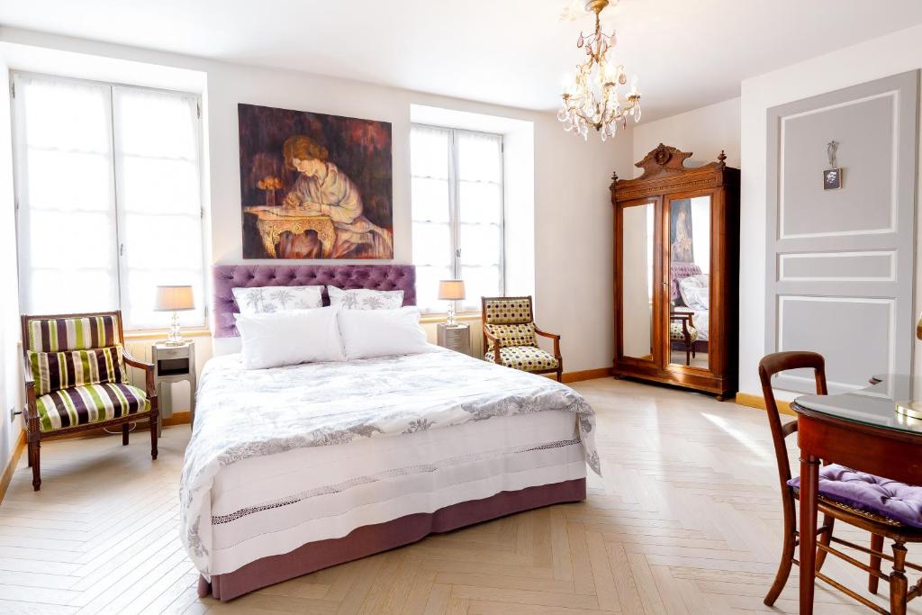 Madame M's Maison des Mots photo 2