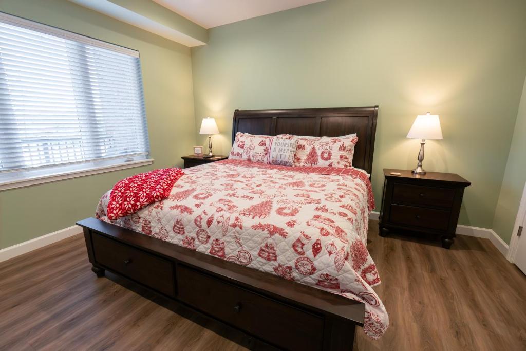 NEW BUILD - Luxury 3BR Walk-In with Resort Amenities - FREE TICKETS INCLUDED - FHG-107 photo 2