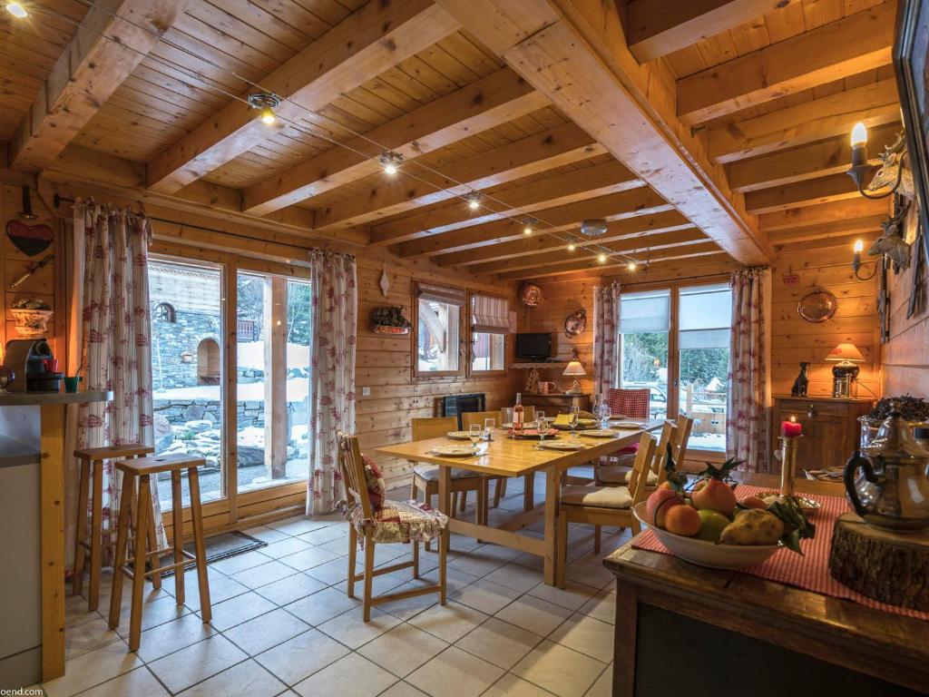 Chalet La Tania, 7 pièces, 10 personnes - FR-1-575-31 photo 2