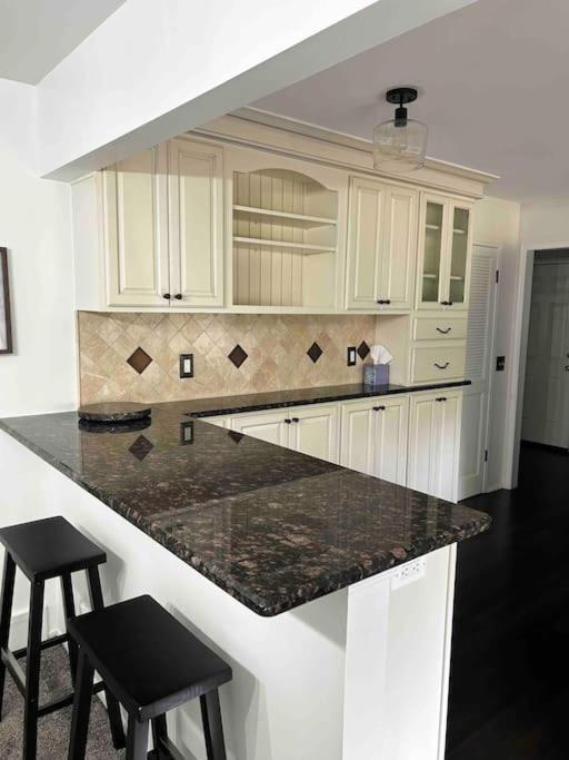 5BR House Close to Stadium/Downtown photo 1