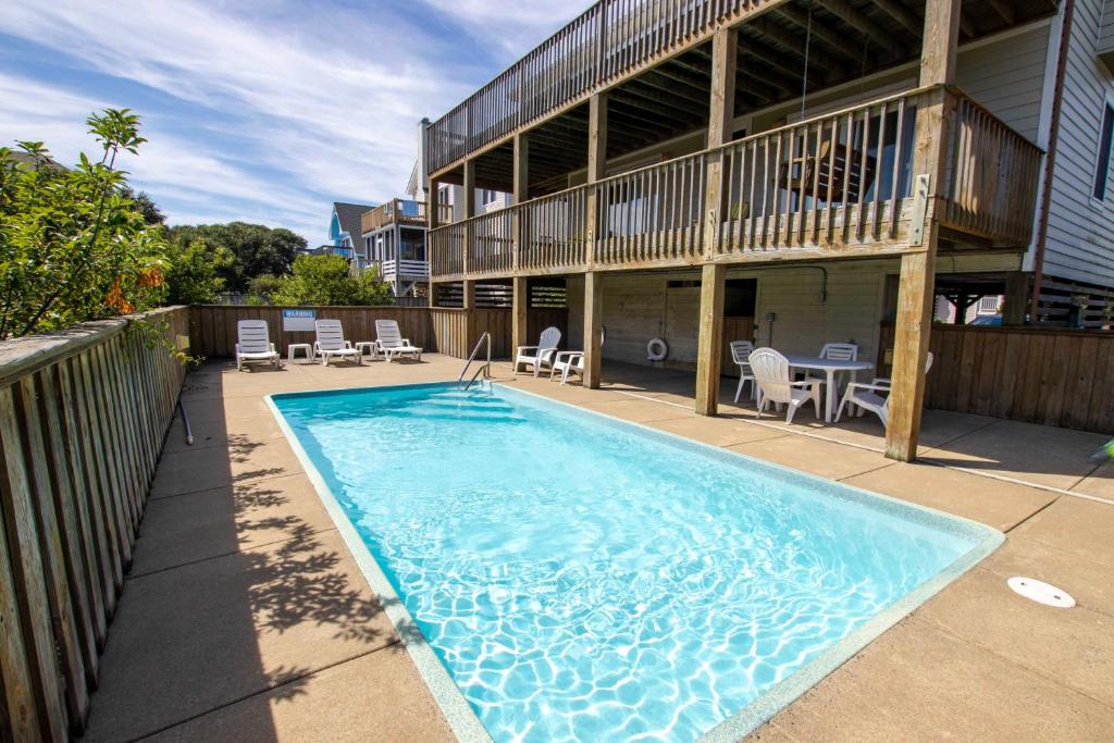 OS4H, Canterbury Sands- Oceanside, Pool, close to beach, sun decks image