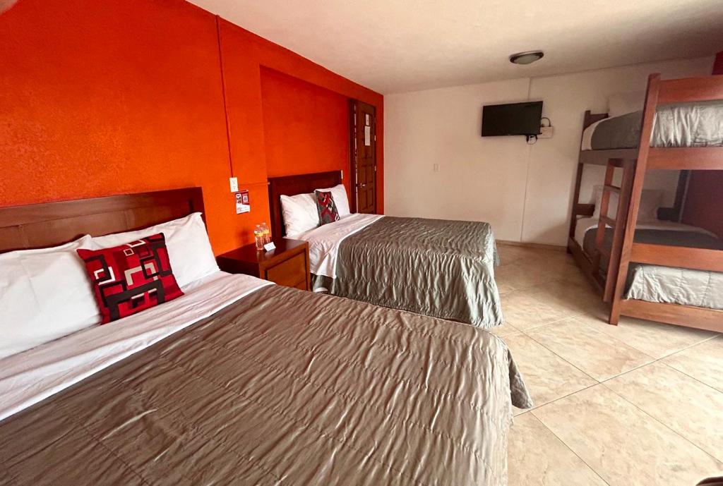 Hotel MH photo 4