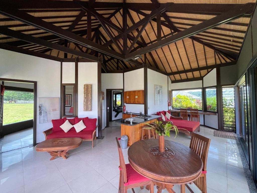 Private Island Stay photo 4