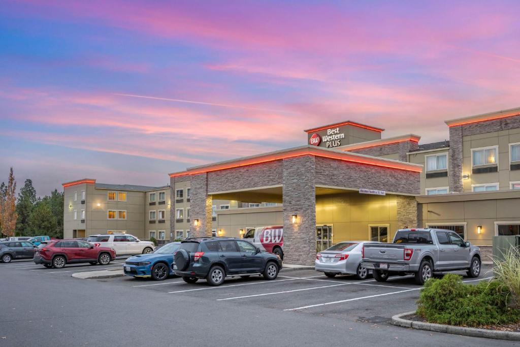 Best Western PLUS Peppertree Airport Inn photo 1