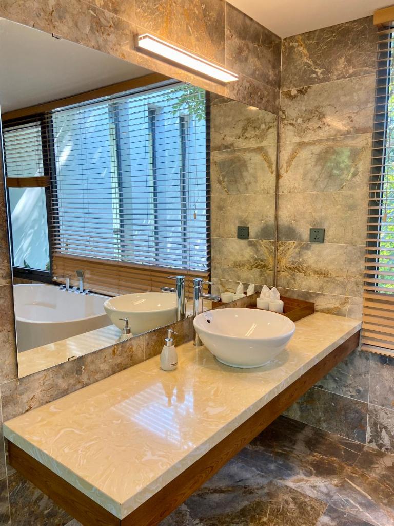 Suha Flamingo 3PN- Dai Lai- HO06