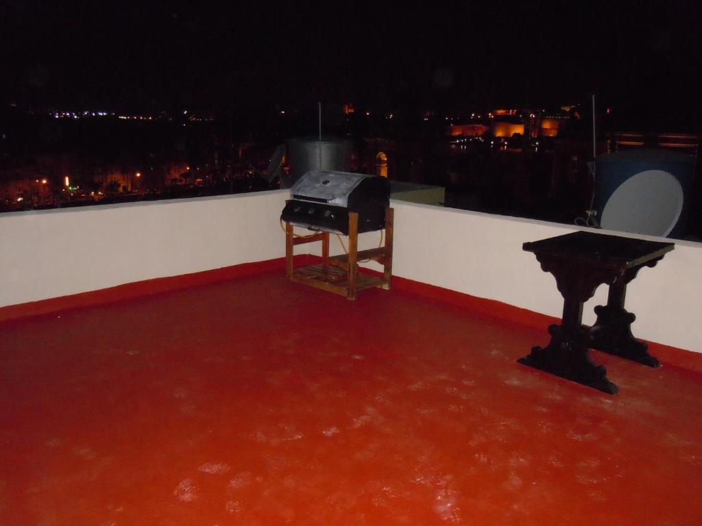 Number 20 photo 3