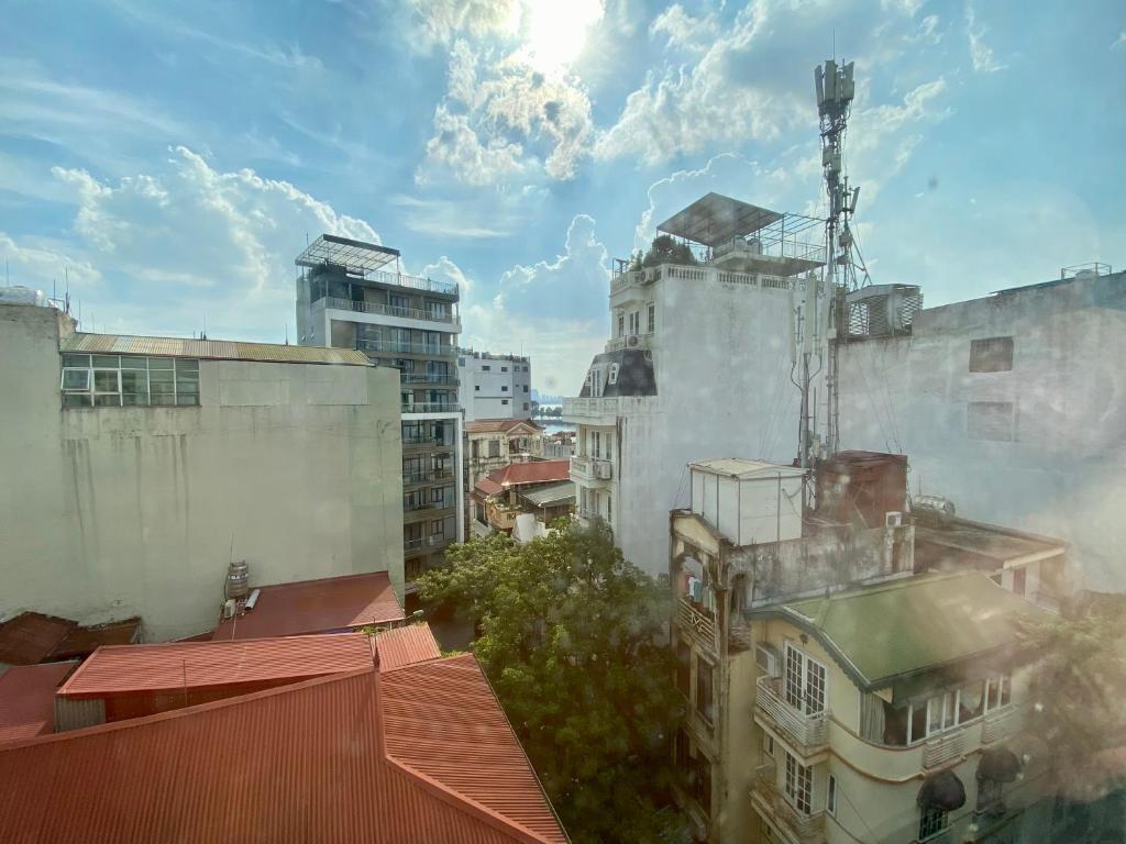 The Quarter Apartment