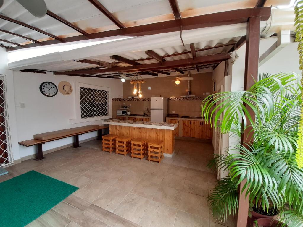 Casa al pie de la playa con Aire acondicionado y BBQ photo 2