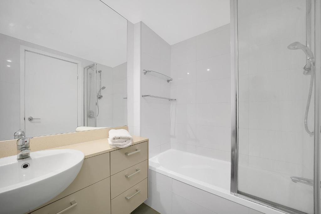Trilogy Residences - Tap to explore photos
