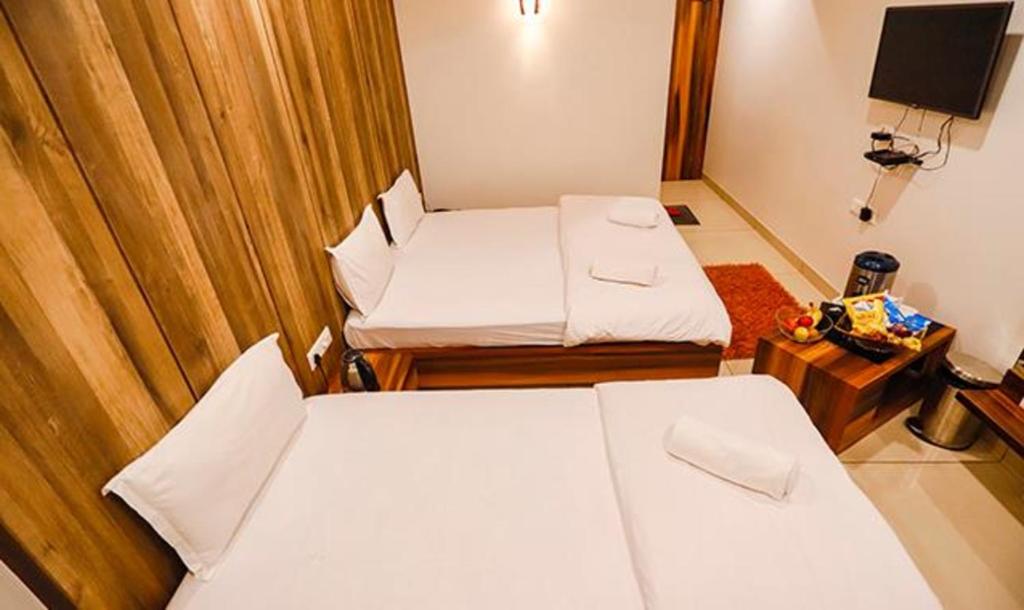 FabHotel Prime Midtown photo 3