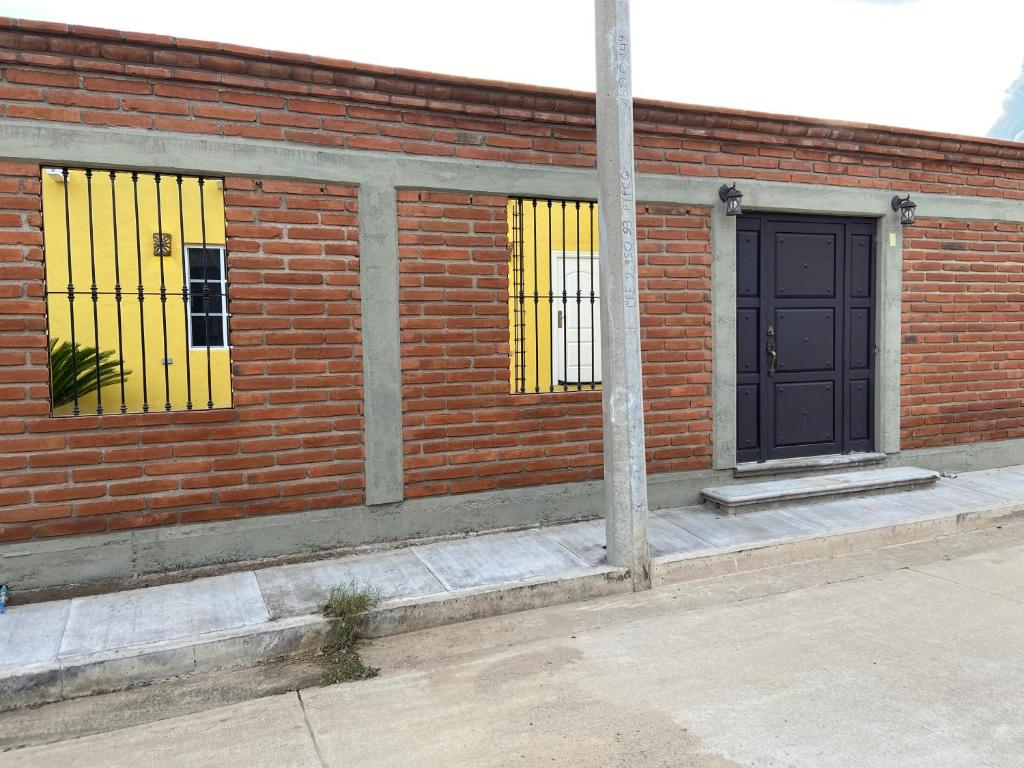 Casa Real de Los Alamos con Alberca photo 1