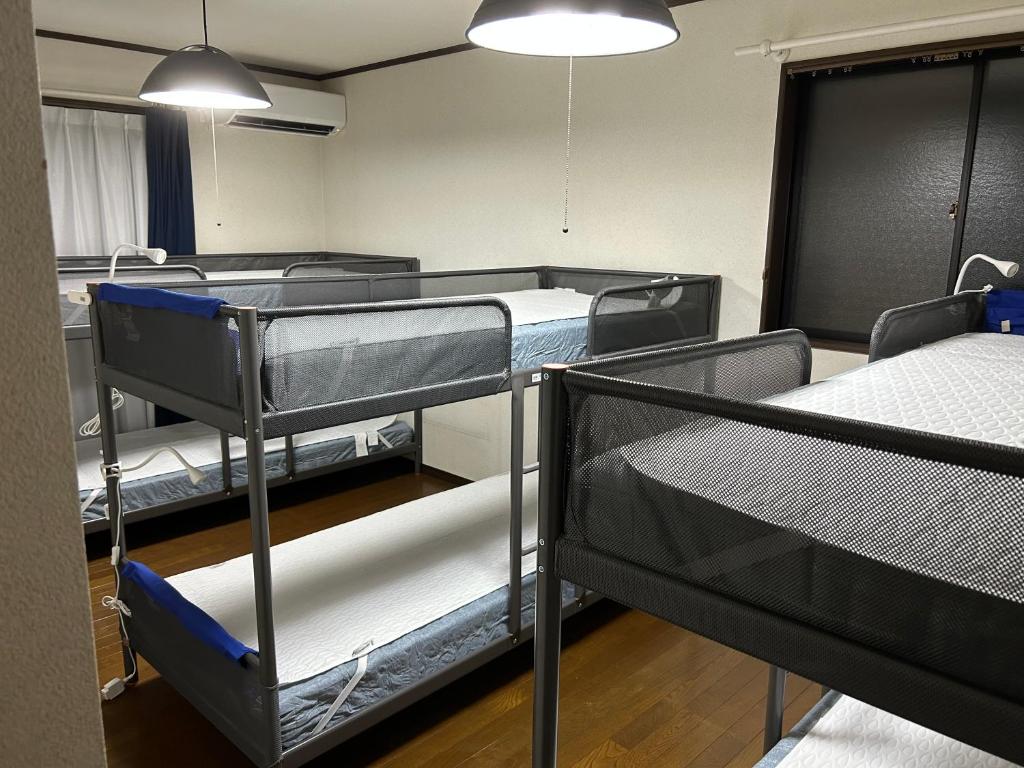 IDEA House 京都と大阪にアクセス良し 男女共用シェアルーム6人部屋個人ロッカーありバイク駐輪OK photo 1