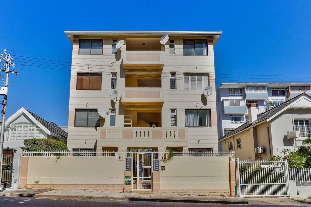 Westminster 2 Bedroom Apartment in Sea Point