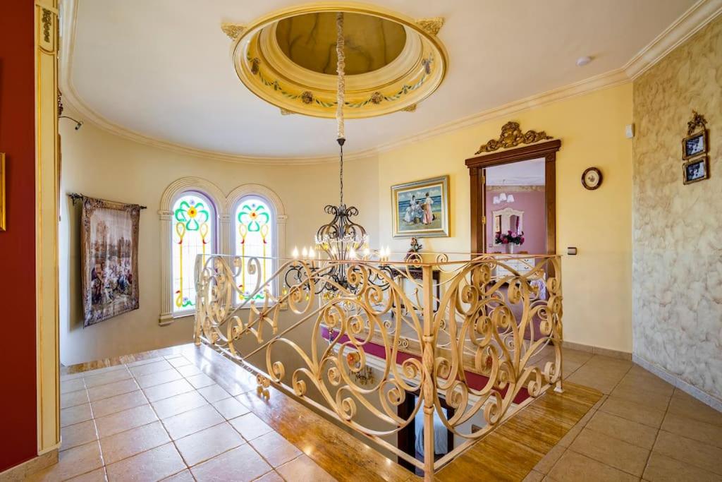 Villa Elísabeth, con piscina climatizada, especial para familias photo 1