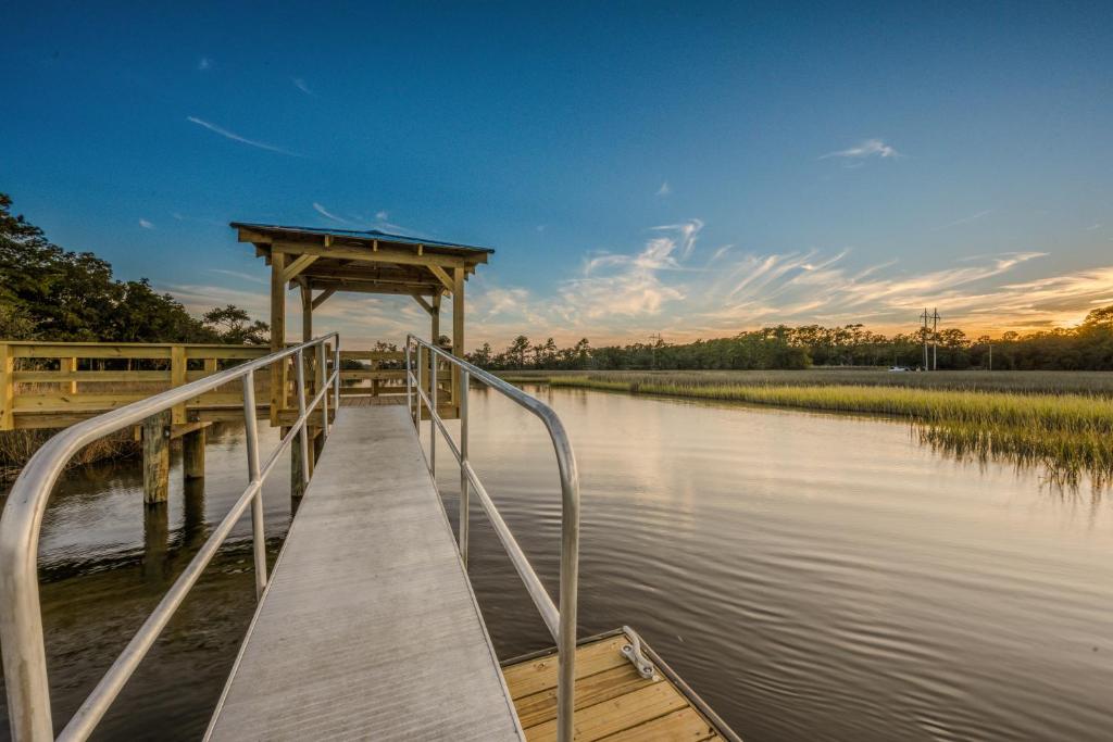 Charleston Creekside Inn photo 4