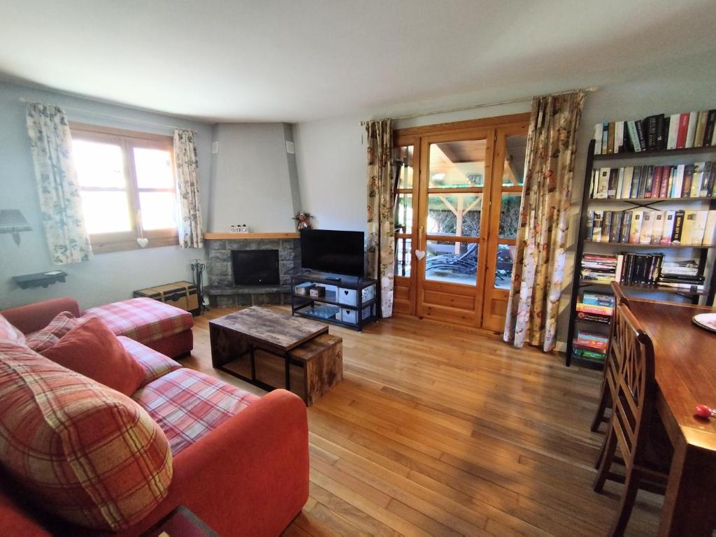 CHECK-IN CASAS Cumbre de Benasque photo 3