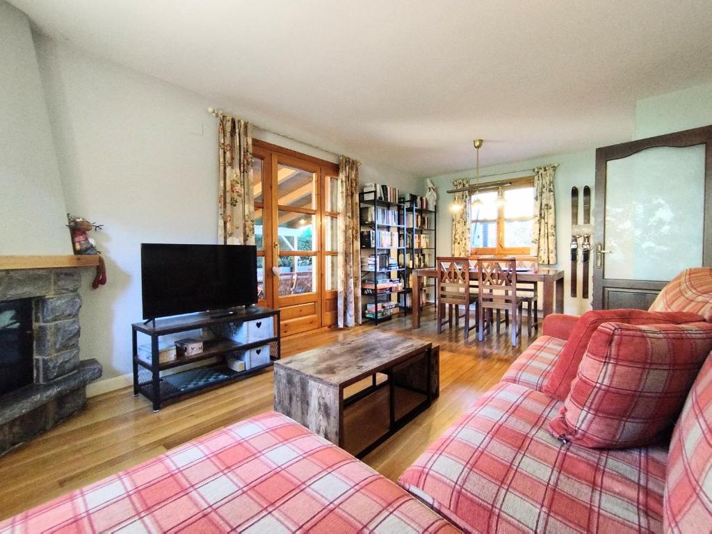 CHECK-IN CASAS Cumbre de Benasque photo 2