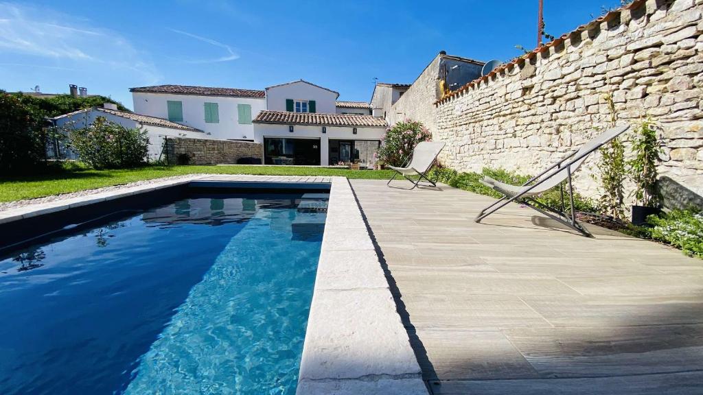 Superbe villa entièrement équipée avec piscine photo 1