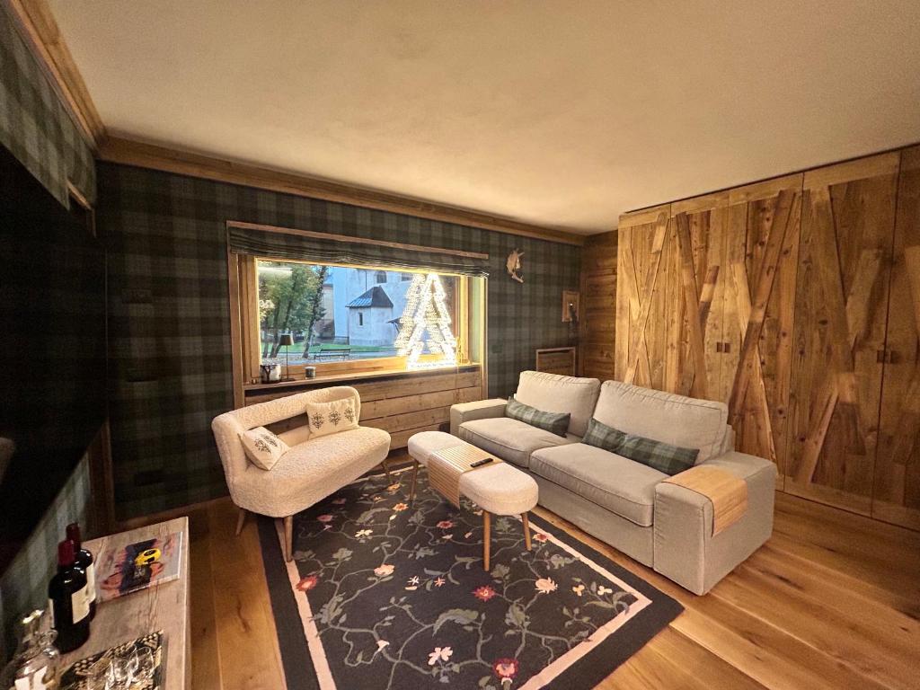 Cortina Center House photo 1