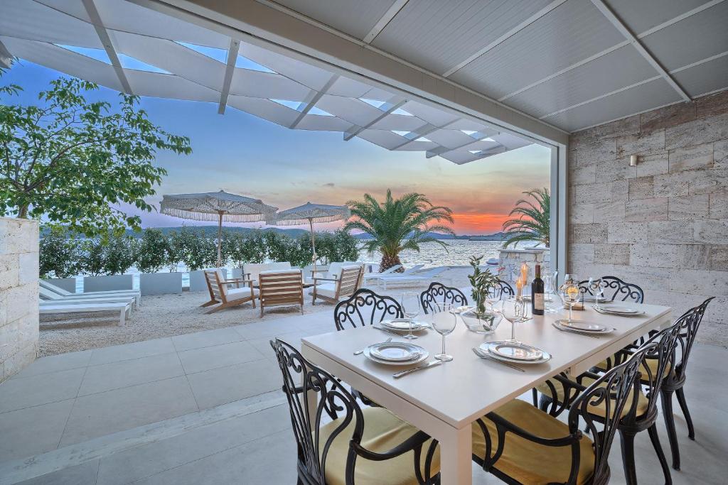 Livingstone Beach House photo 4
