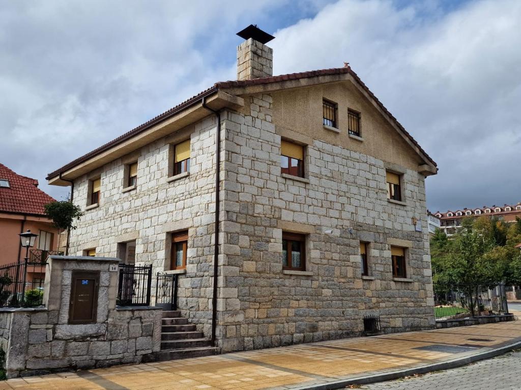 Los Kukos Casa Rural
