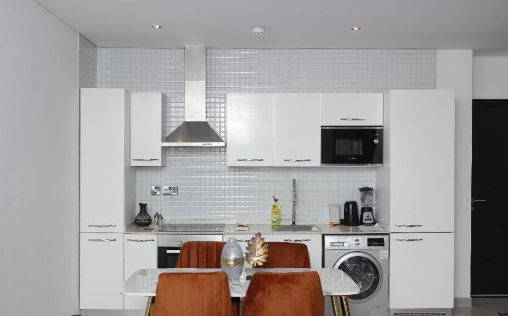 A307 Luxury 1 Bedroom photo 4