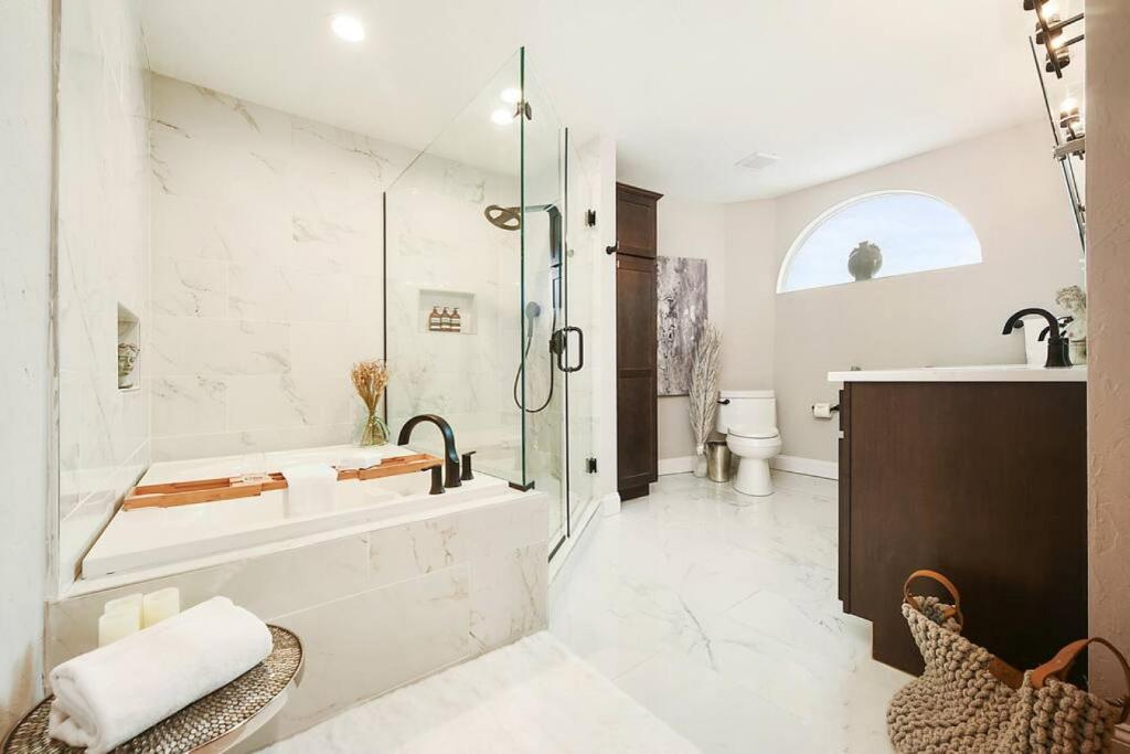 The Carnegie - Sauna, Farmhouse Vibes, 1 Block from Butler photo 1