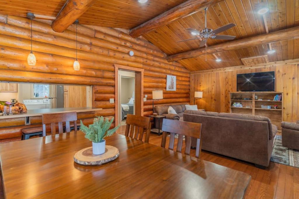 The Alaskan Dream Lodge image