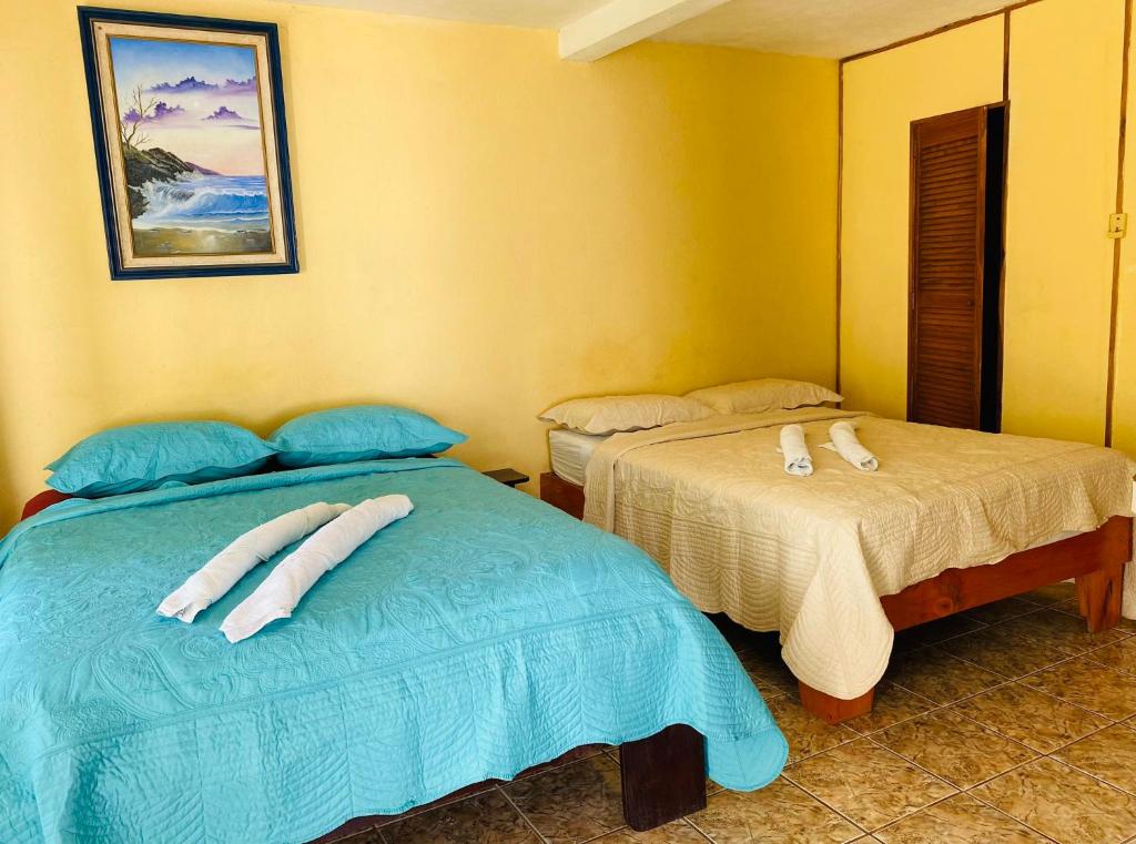 HOTEL QUEPOS PARAISO i photo 4