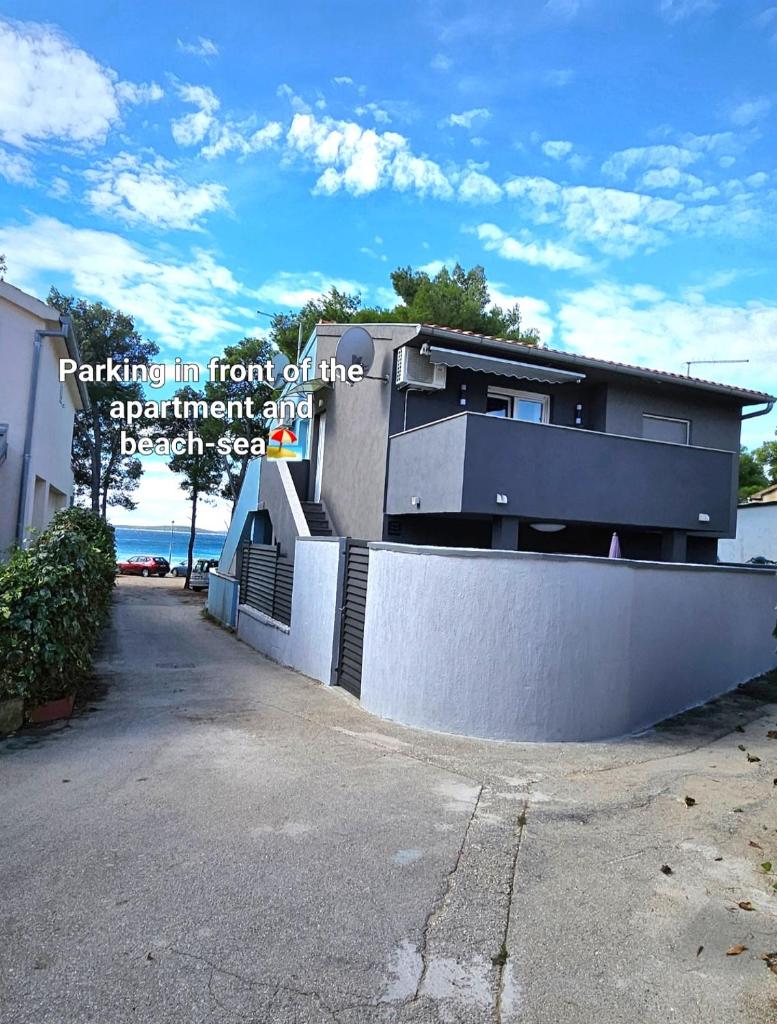 Apartman Karla photo 4