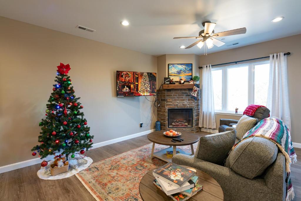 New Build - Walk-In 3BR Condo with Arcade Game - FREE ATTRACTION TICKETS INCLUDED -- FHG-207 photo 1