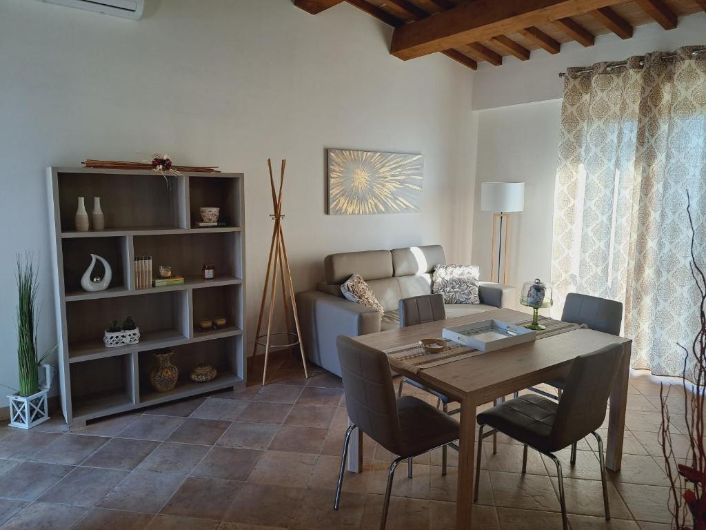 Casa Vacanze La Perla del Lago photo 4