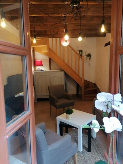 LE BLANC, AGREABLE MAISON DE CENTRE VILLE photo 3
