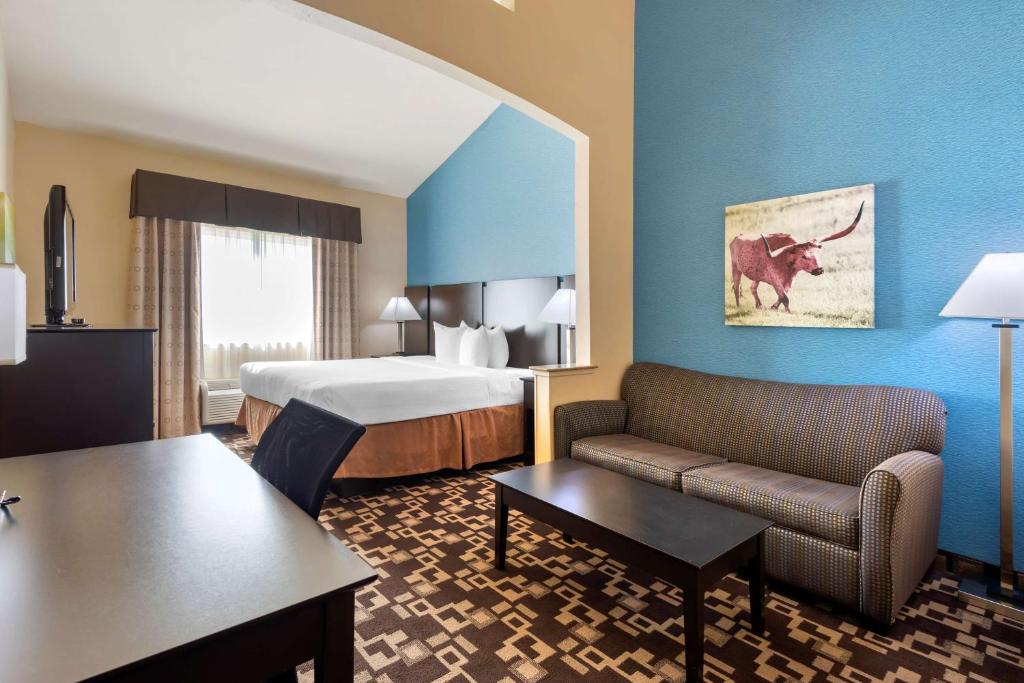 Best Western Plus Arlington North photo 4
