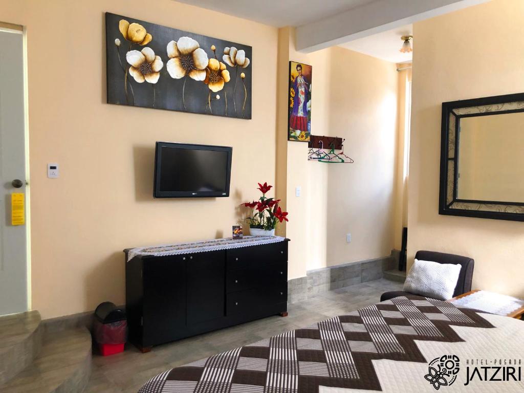 Hotel Jatziri photo 2