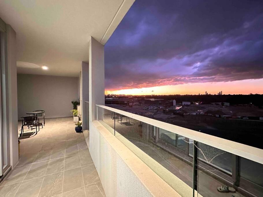 Olympic park&Luxury 2b2b1p Apt pool& Free parking photo 1